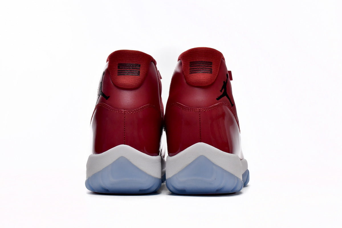 Air Jordan 11 378037-623