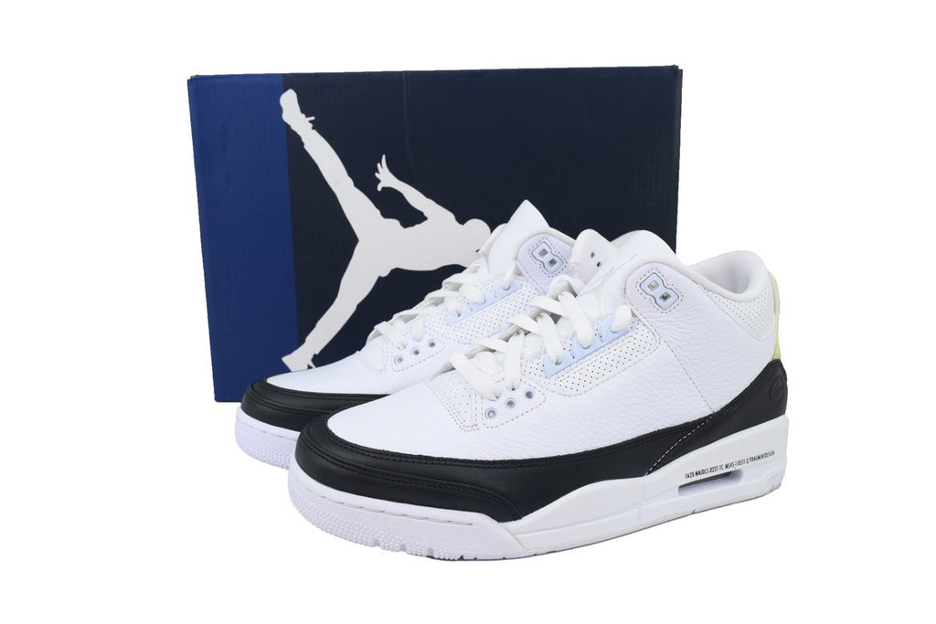 Air Jordan 3 DA3595-100