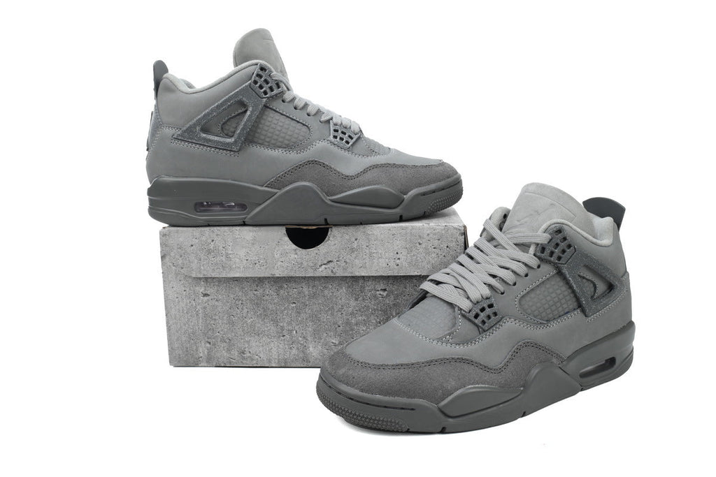 Air Jordan 4 FQ7928-001