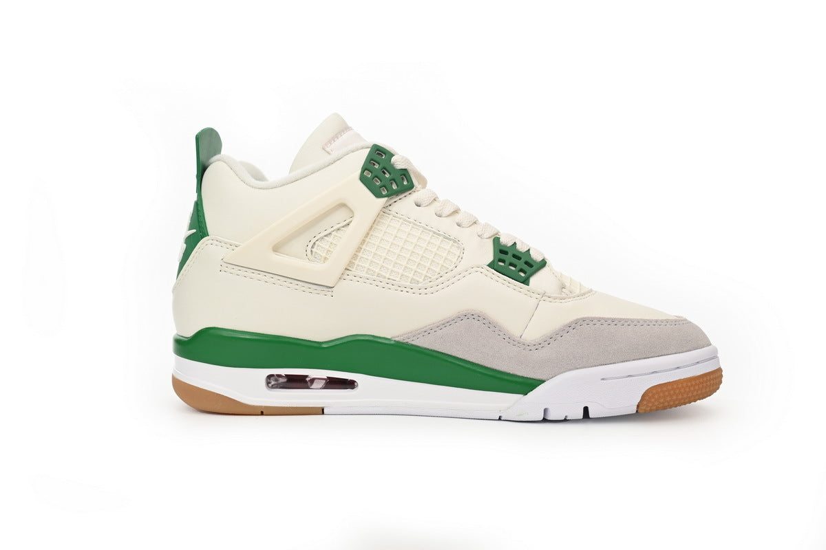 Air Jordan 4 DR5415-103
