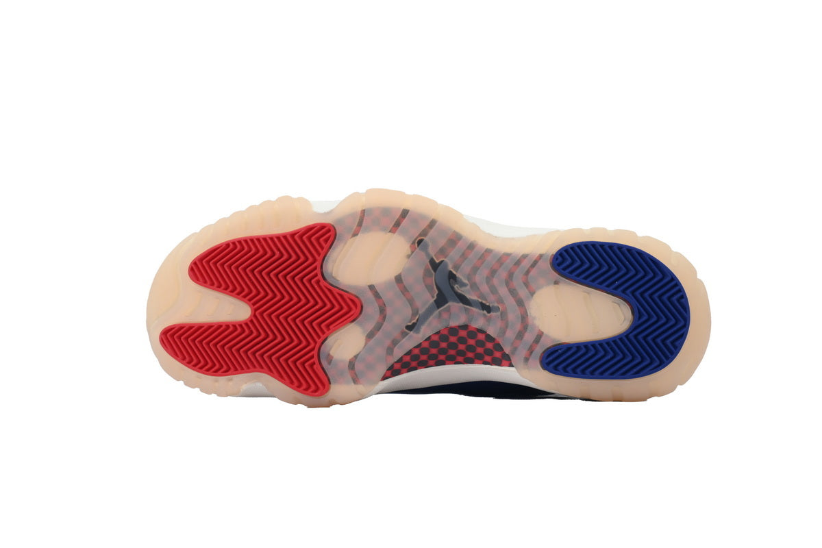Air Jordan 11 IH0296-400