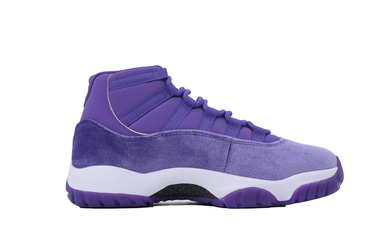 Air Jordan 11 CT8012-555