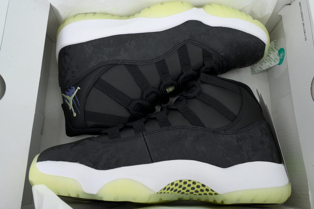 Air Jordan 11  IB1378-001