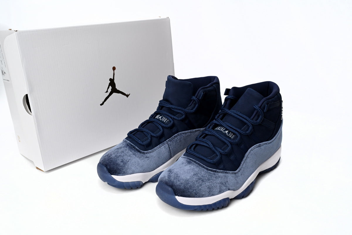Air Jordan 11 AR0715-441