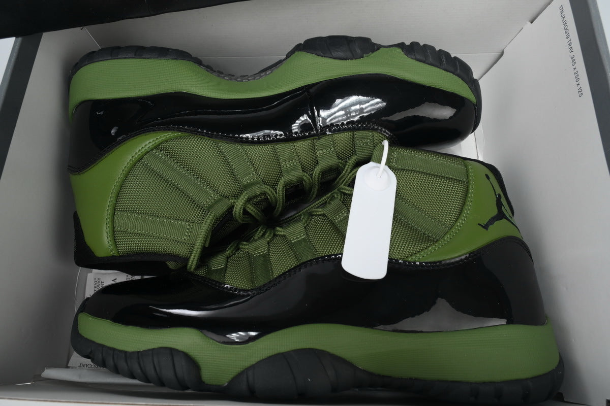 Air Jordan 11 CT8012-300
