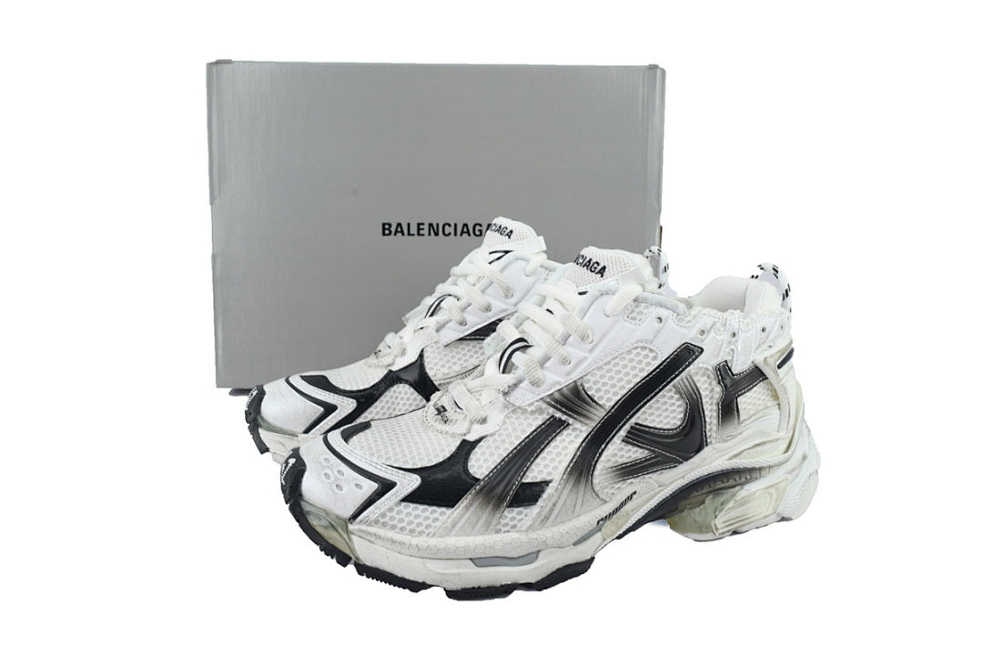 Balenciaga Runner Sneaker Gradient White Black