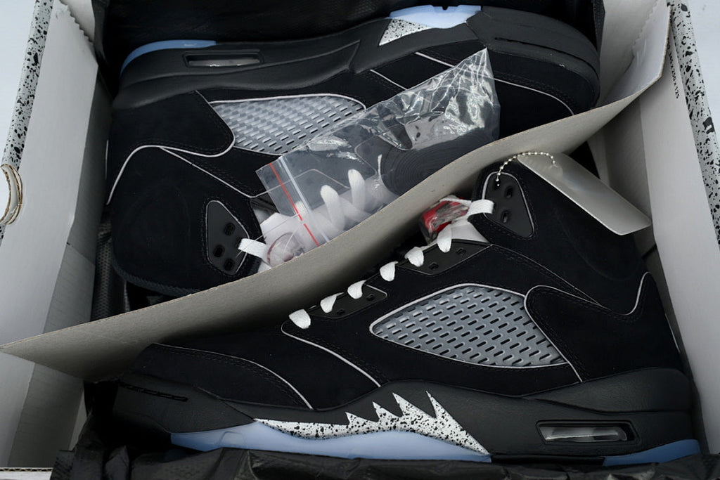 Air Jordan 5 HF3975-001