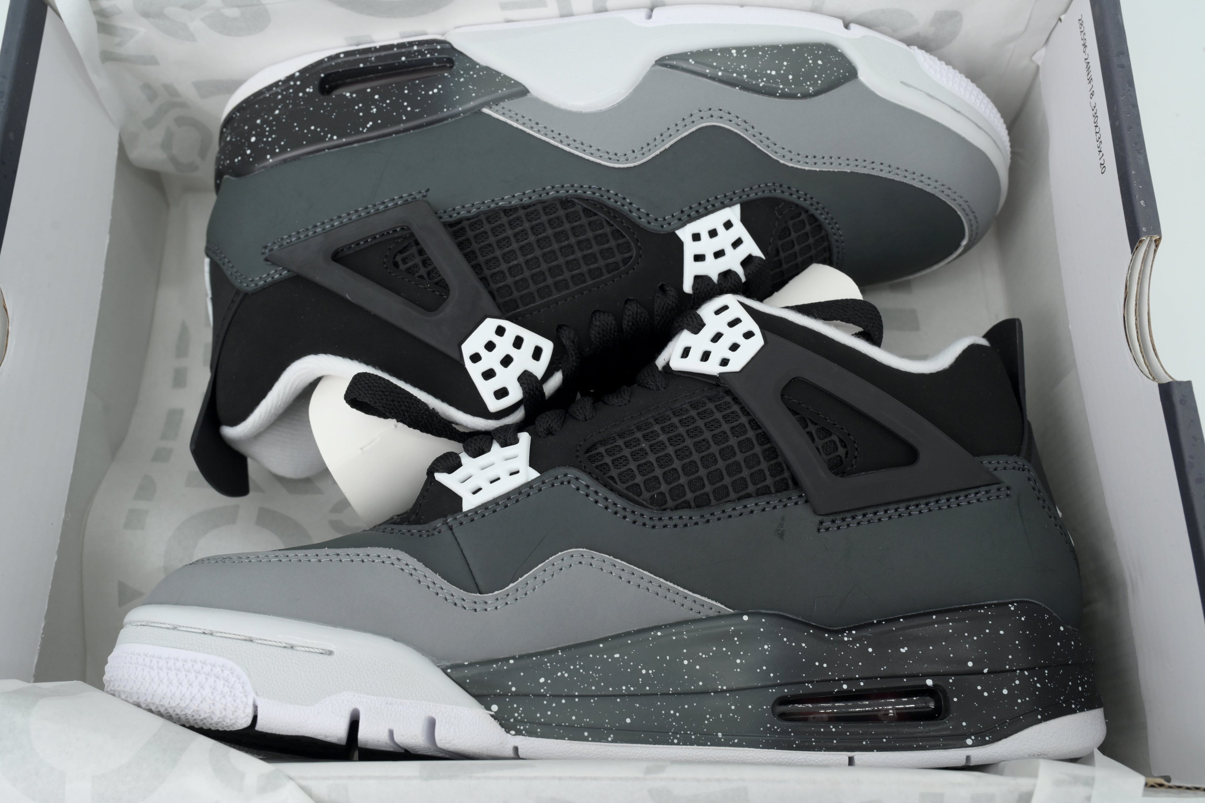 Air Jordan 4 FQ8138-002