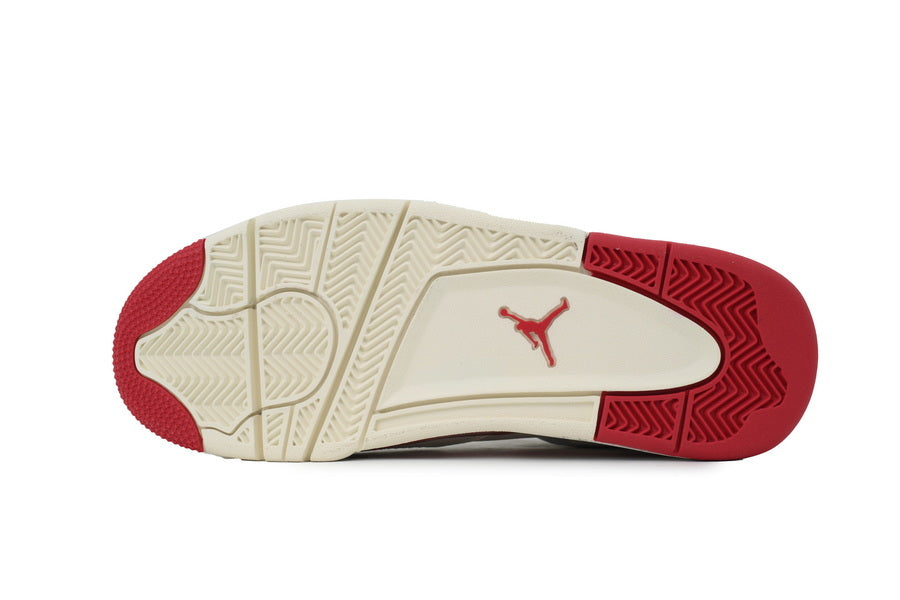 Air Jordan 4 HV0823-108