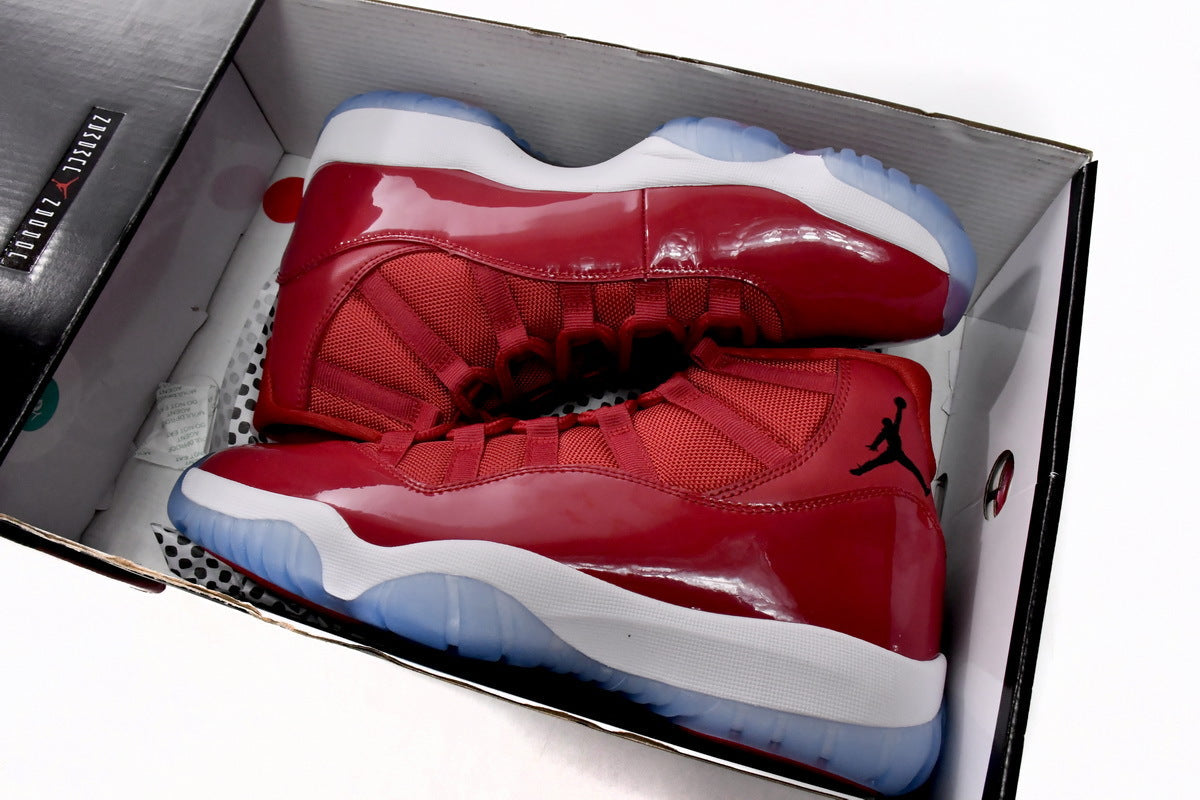 Air Jordan 11 378037-623