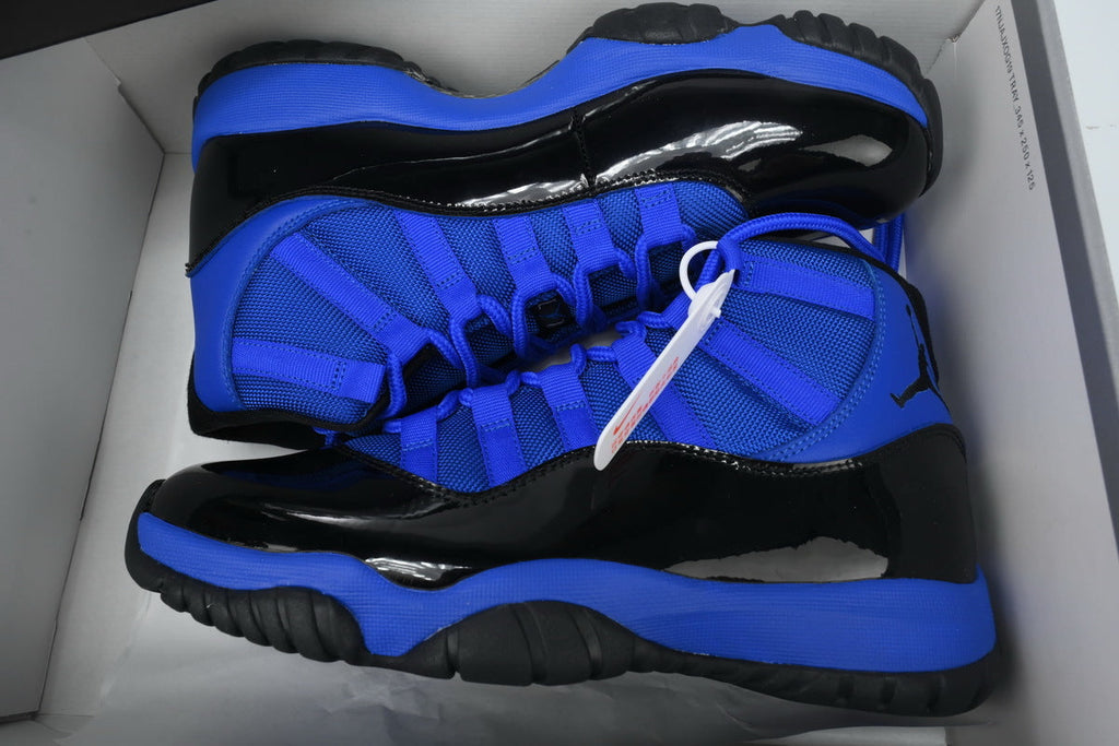 Air Jordan 11 CT8012-400
