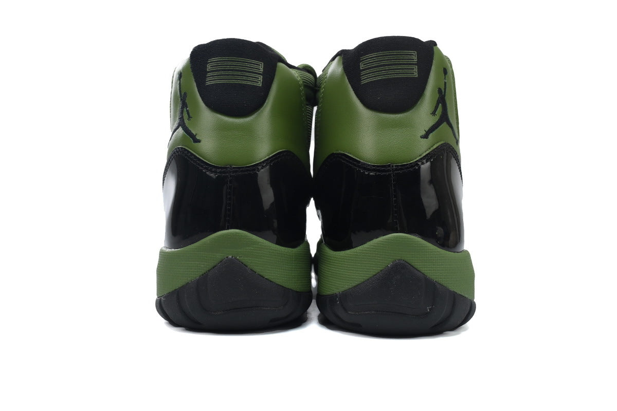 Air Jordan 11 CT8012-300
