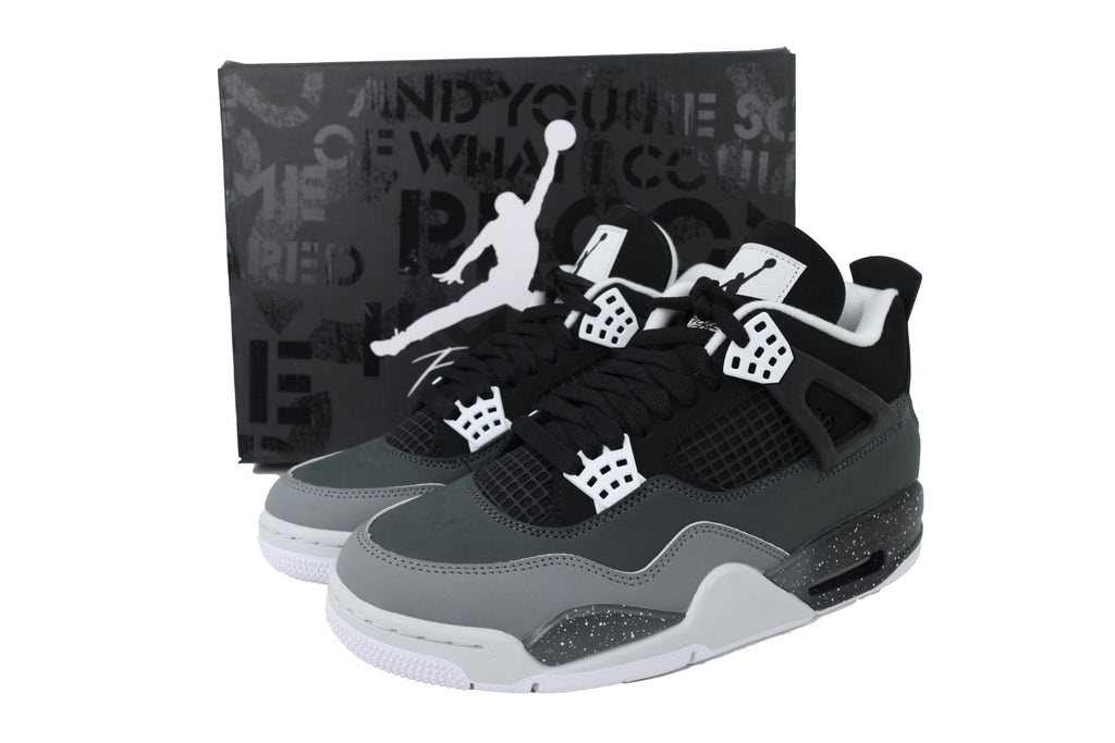 Air Jordan 4 FQ8138-002